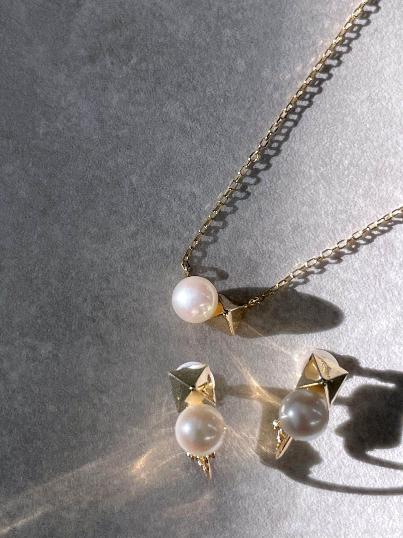 ジュエリーイメージ画像 ペンダント・イヤリング